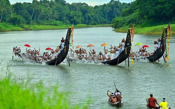 Aranmula Uthrattathi Boat Race